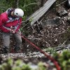 En lokal äventyrsfirma hjälper till att leta efter en bortsprungen ung man utanför Fränsta