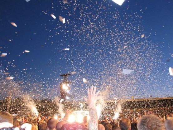 Angus Young jumping around in Stockholm.  Photo Torun Ekstrand