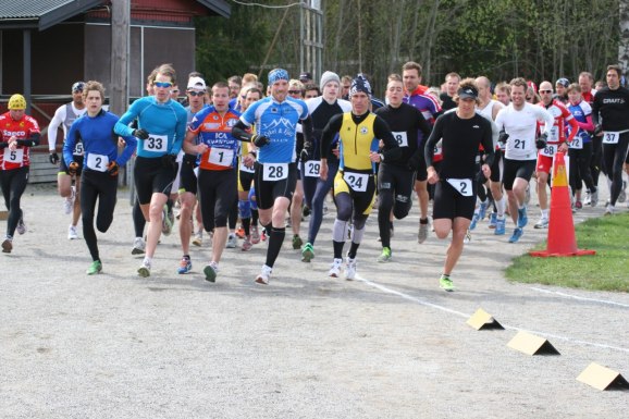 Starten har gått för 4:e upplagan av Brottby Duathlon