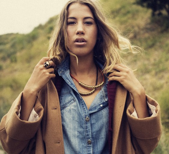 makeup & hair by Shara. Photo: Michel Widenius, Model Emma Östergren, Stylist Anna Nilsson Hall