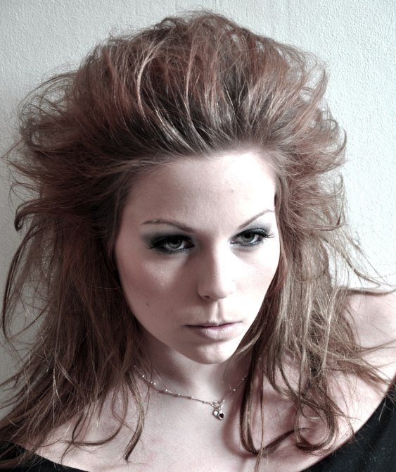 Makeup, hår & foto; Shara