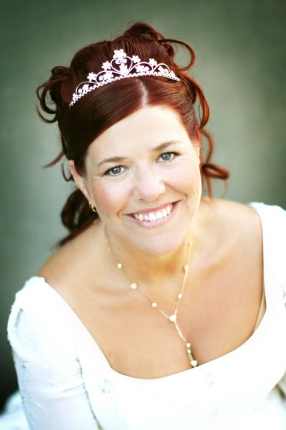 Hair by Shara. Photo: Jenny Puronne Jansson. Bride : Lena Nordin