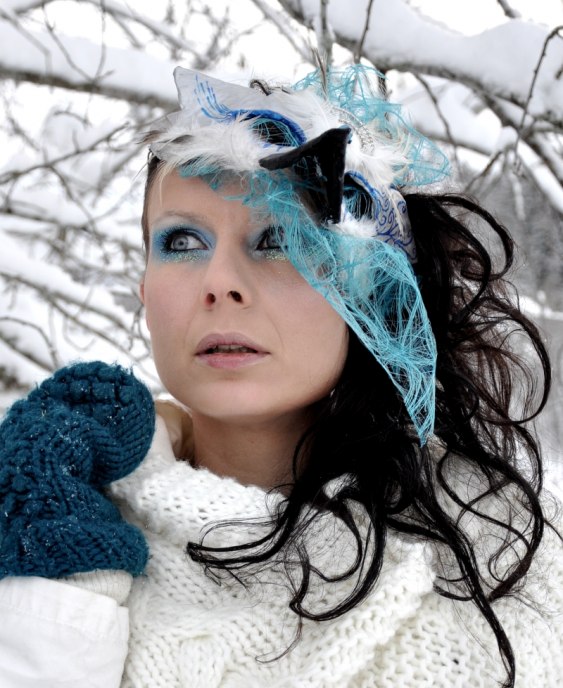 Mask & makeup by Shara. Photo: Leo