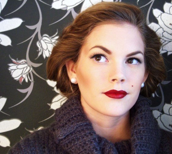 40's inspired Makeup/ Hair & photo: Shara