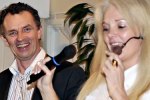 Anders Strålman och Ingrid i diskuterar mikrofonens betydelse alternativ att prata högre...