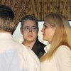 Jonas Ragnhage och Ingrid diskuterar kvällens framförande av "det är dans på Brännö brygga"