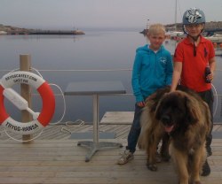Laban välkomnar säsongen 2011 första kunder Max & Theodor!