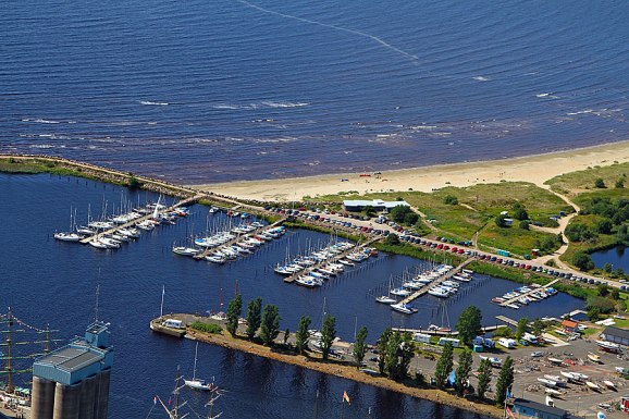 Halmstads Segelsällskaps klubbhamn.