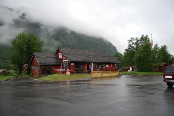 Äntligen framme på Röldals campingby