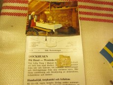 En Docktidning följde med Dockan som ligger i Orginalkartong!