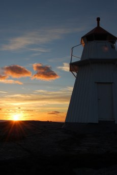 Kroksta Fyr, Båtfjordens inlopp
