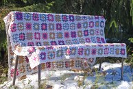 AM-18 Blanket with granny squares design Christine Wigh