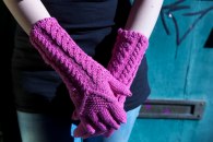 AM-2 mittens  design Amie Söderkvist