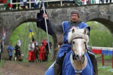 En annan premiär stod Kung Midas för! Alf Kjellström/Riddare Ulvskalle lotsade honom strålande igenom! © Mikael Sundman