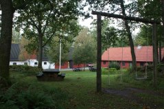 Värdshuset och Slättsjöstugan