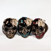 Skull Ring Black & Gold