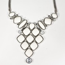 Petronella Necklace White