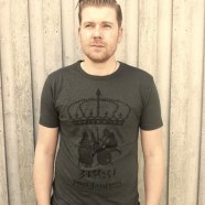 Men's dark tee