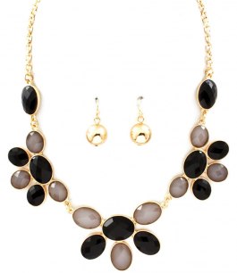 Halsband + Örhängen ´ Black Flower´