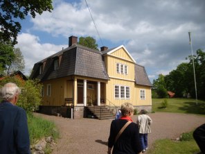 Jolos sommarhus som Sällskapet besökte i maj 2011 (foto Kerstin Nylander)