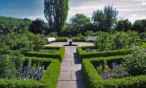 Hellekis säteri trädgården