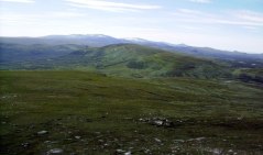 Vy från Lillskarven mot Hamrafjället och Storvigeln