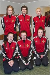 Alnös nyförvärv. Övre raden fr v: Amanda Johansson, Emelie Lindblad och Sanna Bergström-Älmqvist. Nedre raden fr v: Moa Laredius, Nathalie Lodell och Isabelle Saarinen. Foto: Fredrik Lundgren